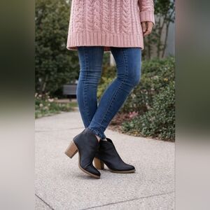 A2 By Aerosoles Gravity Heelrest Chunky Heel Ankle Boots Size 7